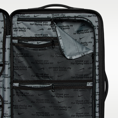 Nike Medium Checked Luggage 26